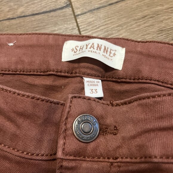 Shyanne Tulip Hem Super Flare Jeans SZ 33 x 32 Red Clay Brown High Rise Stretch - Picture 8 of 13